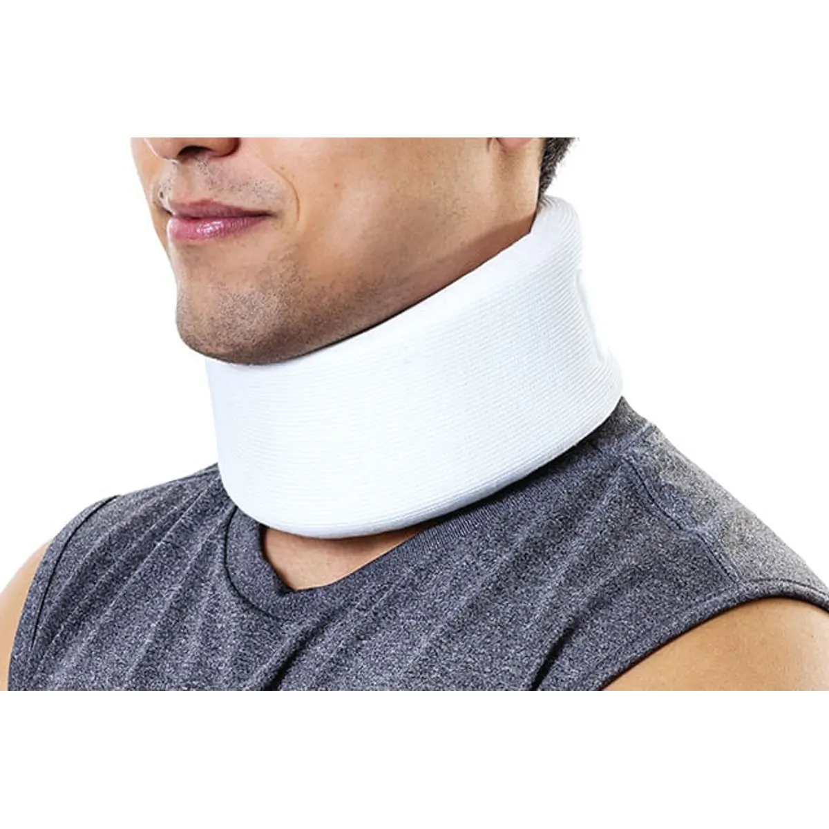 Colar Cervical de Espuma Branco C/Reforço - Tam: 02